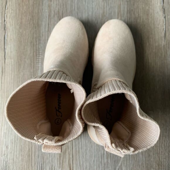 Chelsea Platform Boots Suede Tan Beige Size 7 - Picture 9 of 10